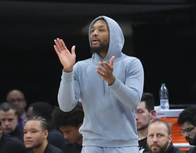 v站-开拓者即将开启最后冲刺 利拉德：我们绝不能掉队